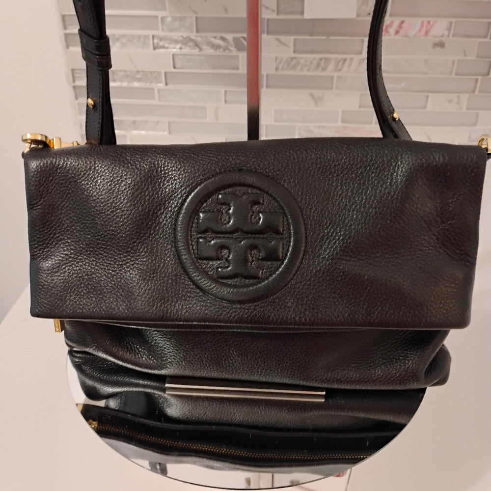 Tory Burch Crossbody - Black Pebbled Leather - Picture 3 of 15